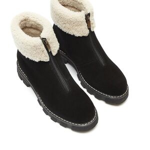 La Canadienne - ABBA Shearling Lined Suede Bootie